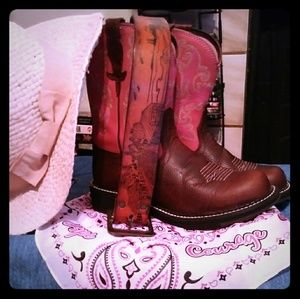 Cowgirl western boots